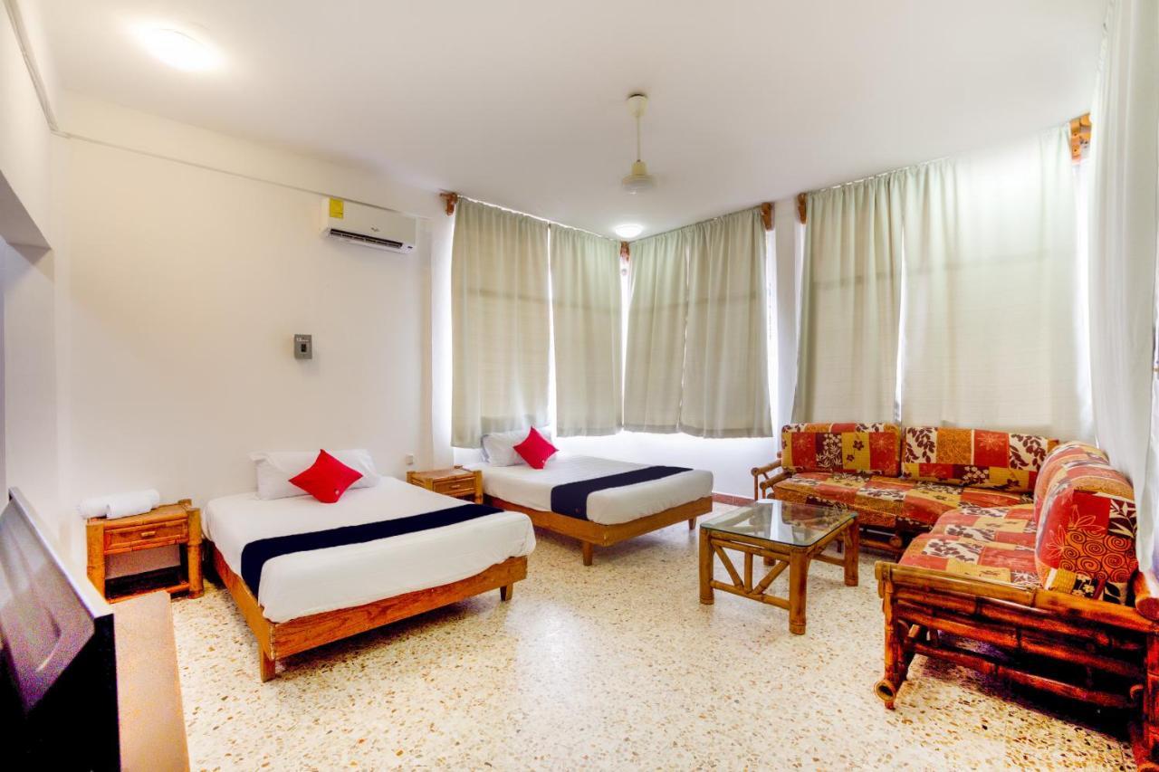 Hotel Adelita Zihuatanejo Extérieur photo